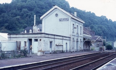 POULSEUR  DIA 81-6146.jpg